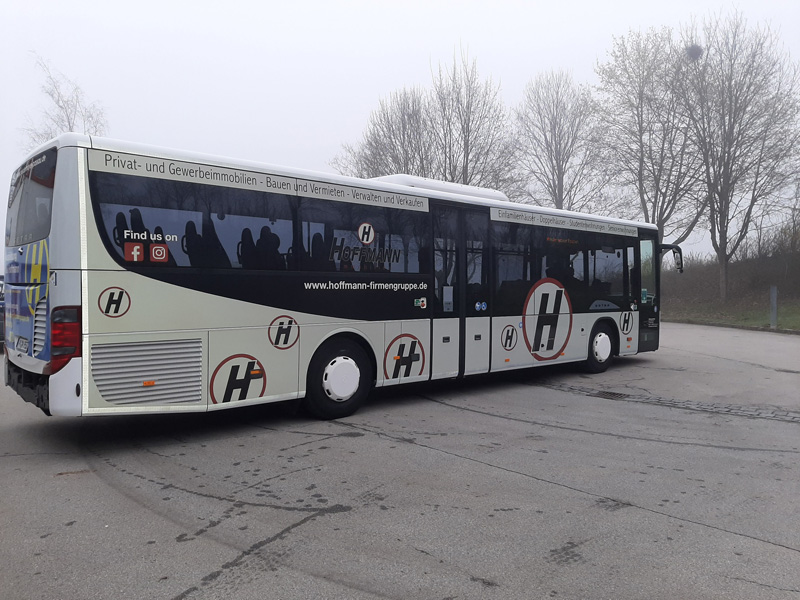 Der Hoffmann Bus hat Fahrt aufgenommen